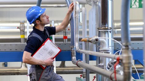 Wartung einer Wärmetechnik